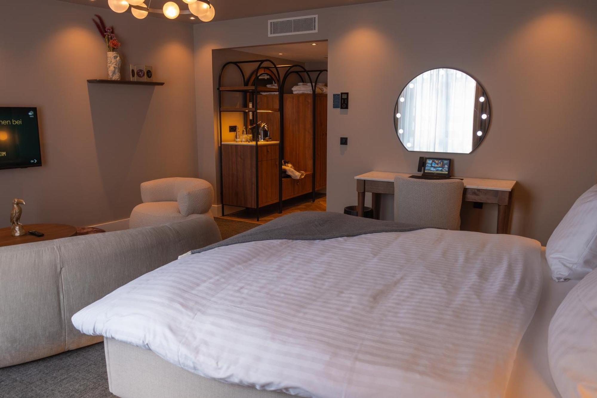 Van Der Valk Hotel Хилдесхайм Екстериор снимка