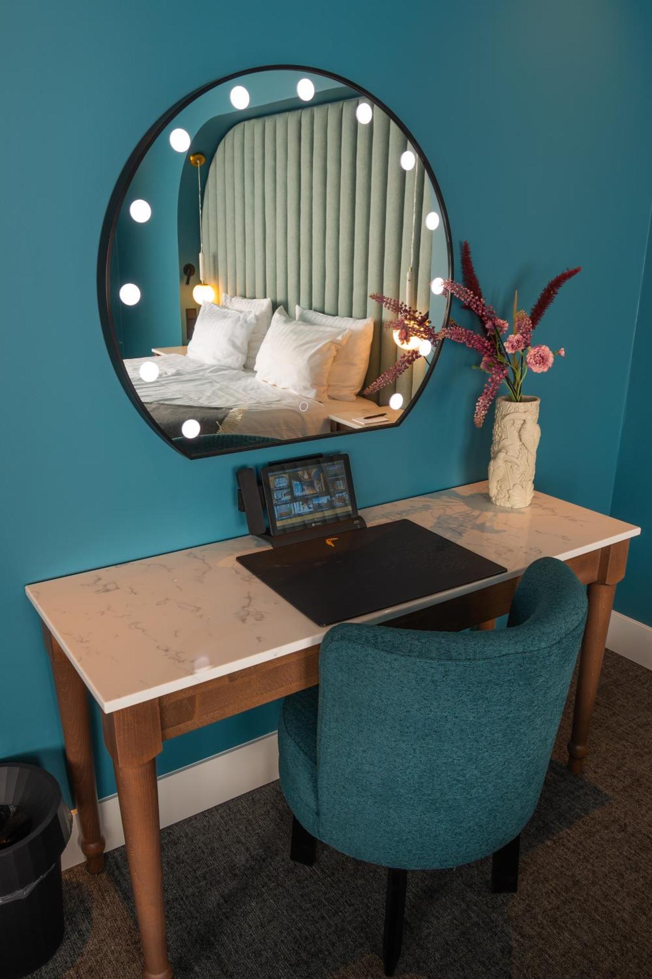 Van Der Valk Hotel Хилдесхайм Екстериор снимка