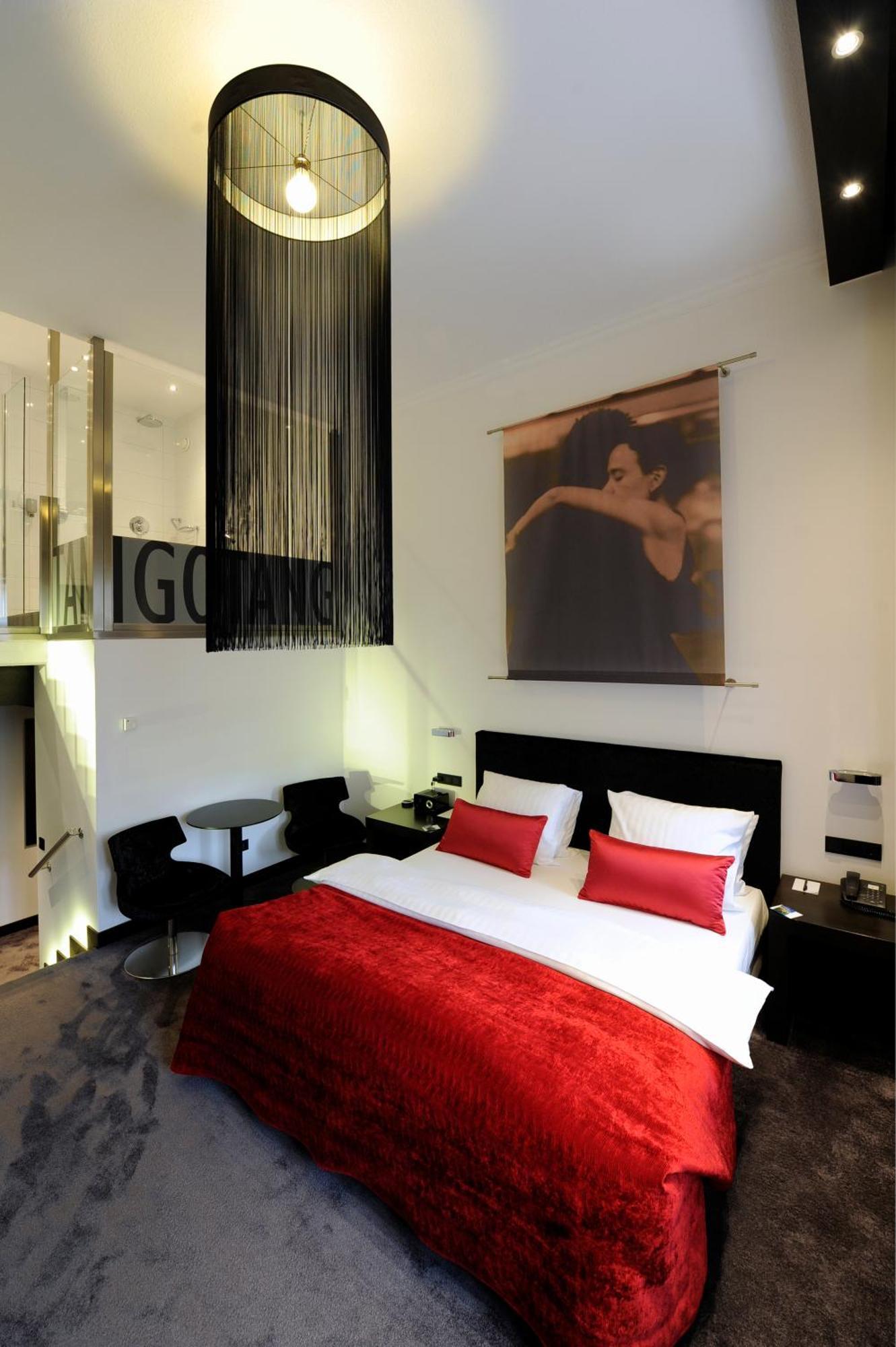 Van Der Valk Hotel Хилдесхайм Екстериор снимка