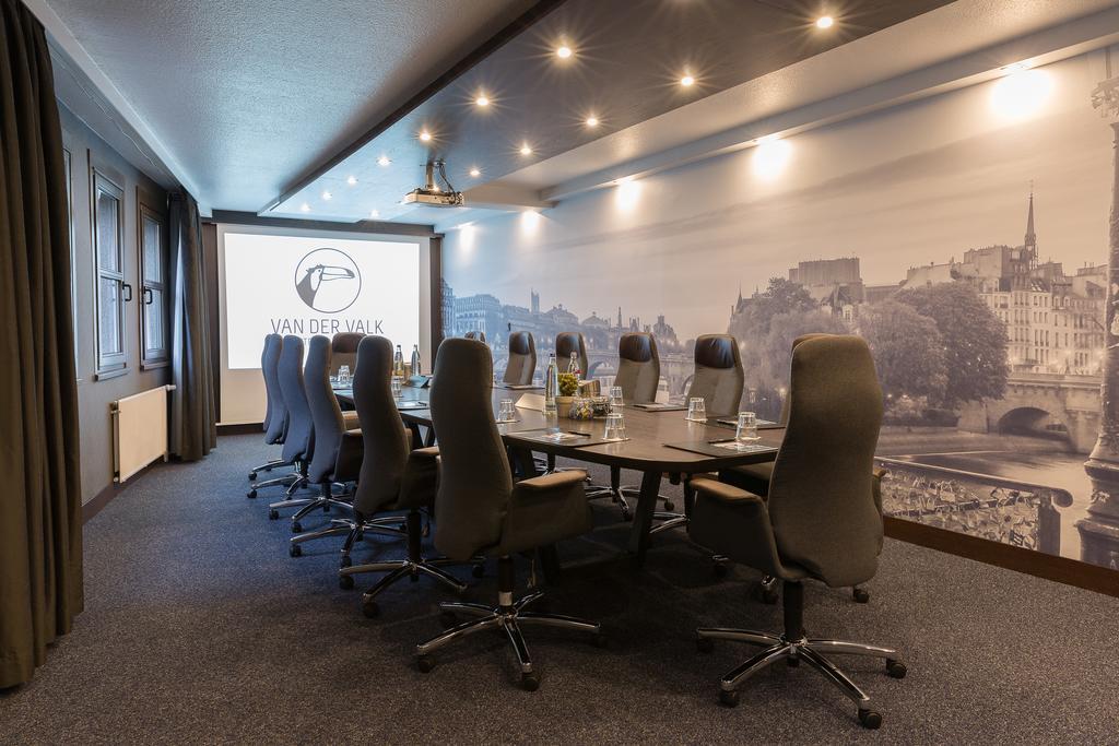 Van Der Valk Hotel Хилдесхайм Екстериор снимка